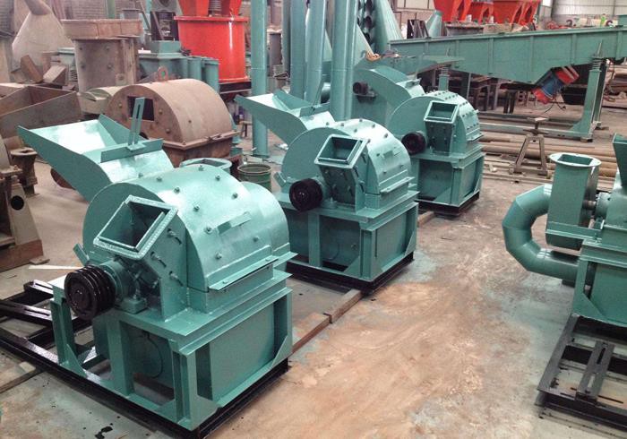 Máquina de fazer serragem